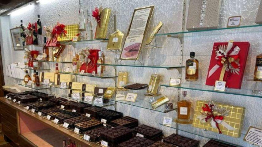 Fonds artisanal : chocolatier - patissier à reprendre - Arr. Castres (81)